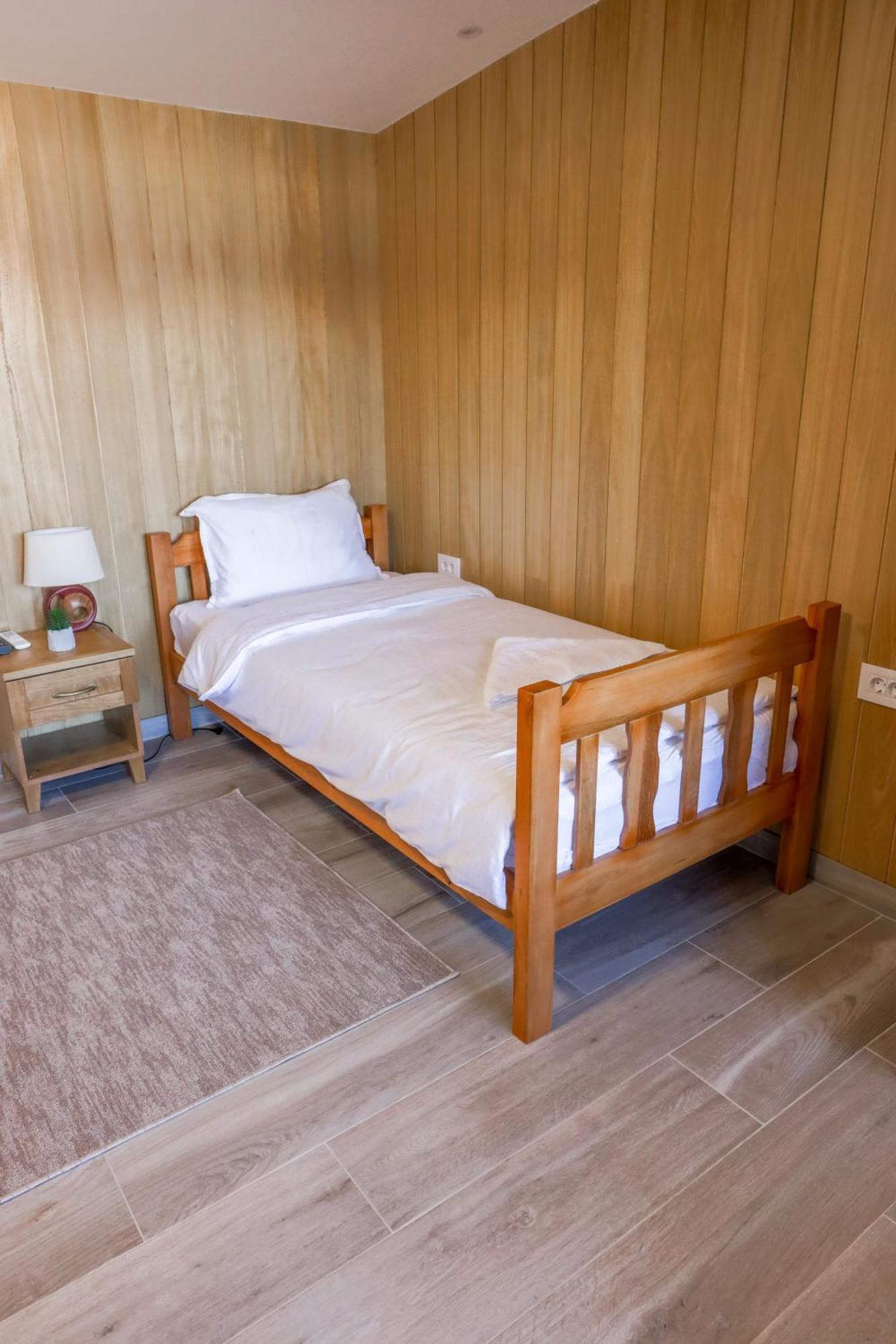 Zoo Misic Prenociste Hotel Vranje Exterior photo